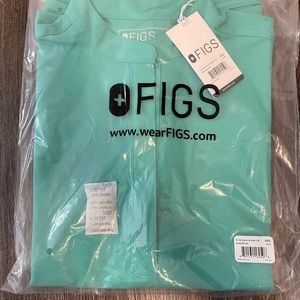 FIGS Women’s Surgical Green Rafaela Scrub Top XXS